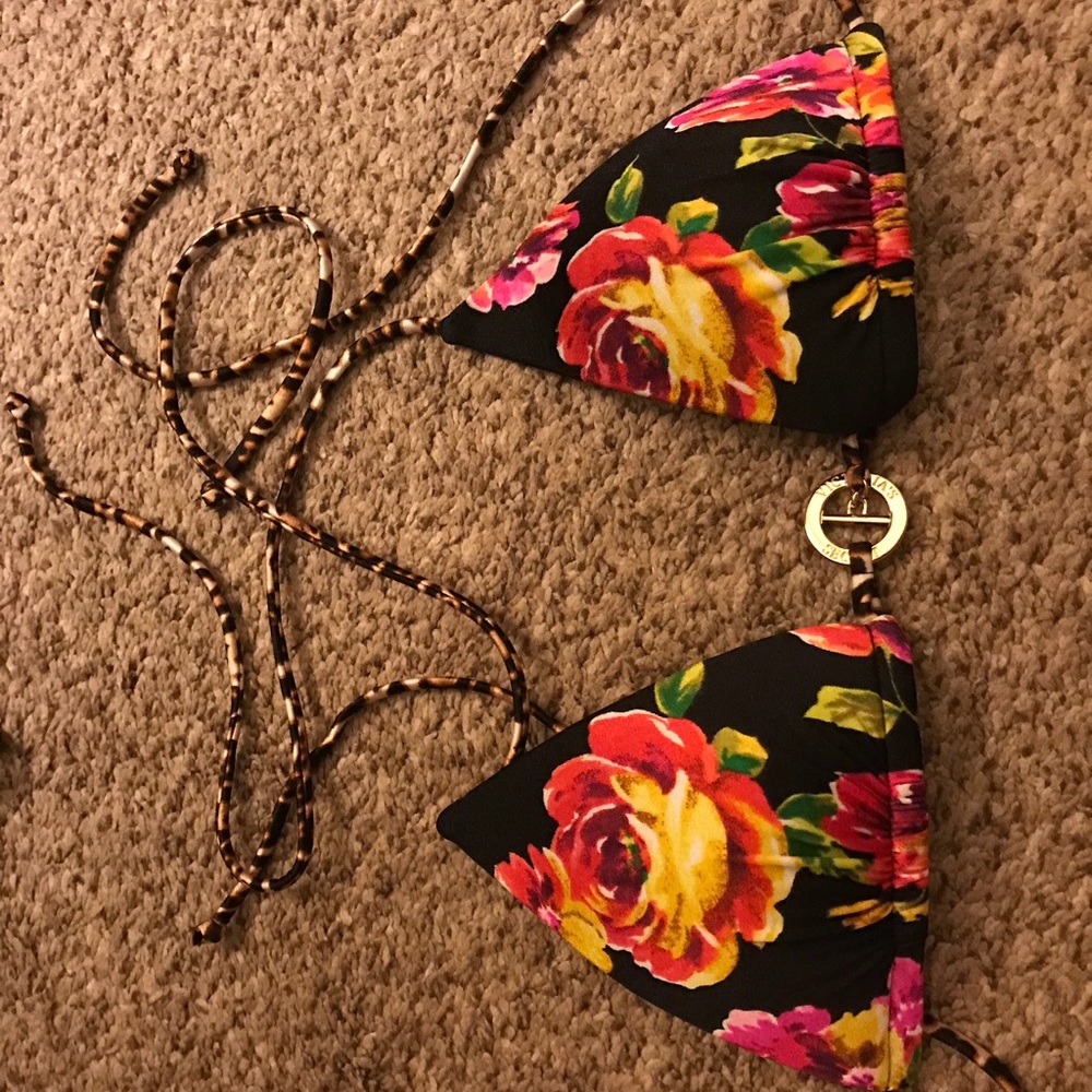 Floral bikini top